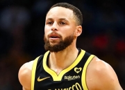 金年会- 库里连续11场30+ 