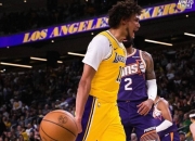 金年会-包含詹姆斯在湖人比赛中出色防守，逆转引发热议！的词条