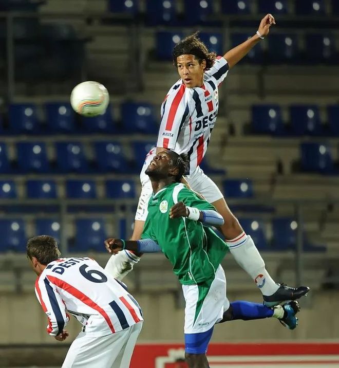 菲尼克斯太阳训练开放日，今晨遗憾出局引观众欢呼，荷甲在即，轮换策略被讨论(n菲尼克斯太阳ba录像高清回放免费)