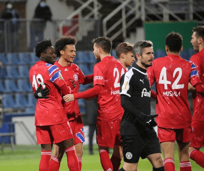 大奖赛巅峰对决！江汉烈马队读秒绝平江南风暴队，赛艇赛场再起波澜；目标直指冠军的简单介绍